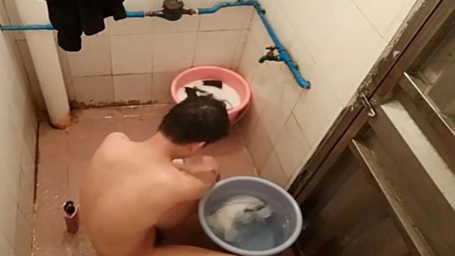 Classmate Bathing In School 16