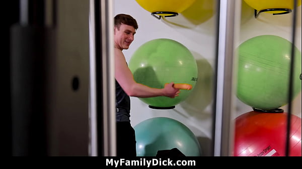 Stepson Starts Training His Ass by Sitting on Daddy’s Dick – Myfamilydick