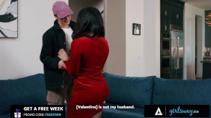 GIRLSWAY – Lonely Housewife Valentina Nappi Has Secret Lesbian Affair With Petite Katrina Colt