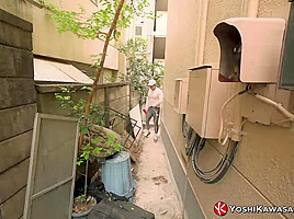 YOSHIKAWASAKIXXX – Yoshi Kawasaki Shows Exciting Outdoor Wank