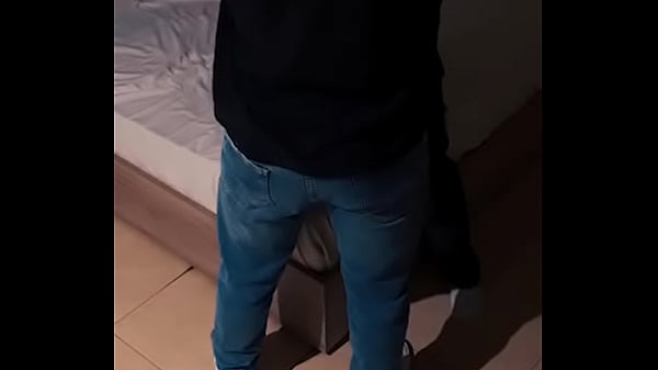 Camara graba a jovenes atleticos universitarios teniendo sexo