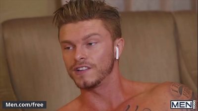 (Blake Ryder, Cazden Hunter) – Unexpected Roommates Bareback – Men.com