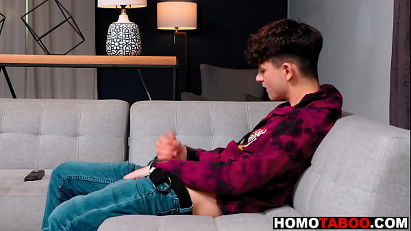 Gay boy fucked by pornstar stepbrother | Kyle Wyncrest & Zayne Bright