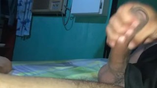 My sister’s husband masturbates in my house and shows me his delicious video – Latin porn