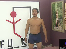 Horny Masseur Delivers A Satisfying Cock Massage To Braydyn