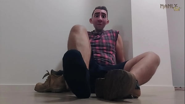 STEP GAY DAD – MY STEPUNCLE – RUGGED, MASCULINE & MINE – HOW I SEDUCED MY STEPDAD’S TWIN – DON’T YOU JUST LOVE THOSE HOT RUGGED MEN WHO ALWAYS NEED TO SHOW OFF HOW MACHO AND STRAIGHT THE