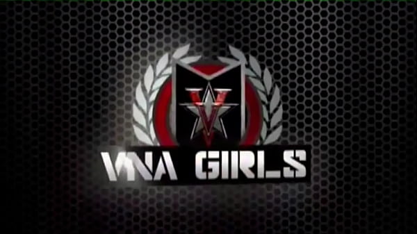 World-Class Blonde Lesbians Tasha Reign & Sarah Vandella Make Out!