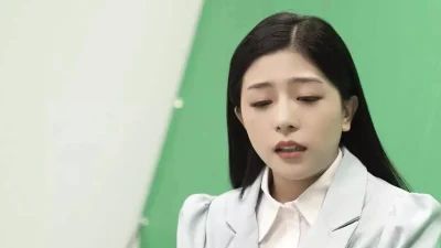 Model Media Asia-Two News Anchors’ Blowjob